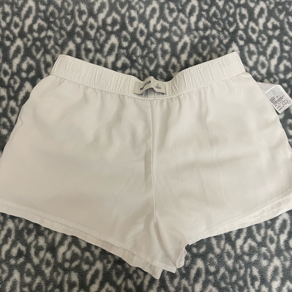 Hollister Ella Linen-Blend Pull-On Shorts - Picture 6 of 9